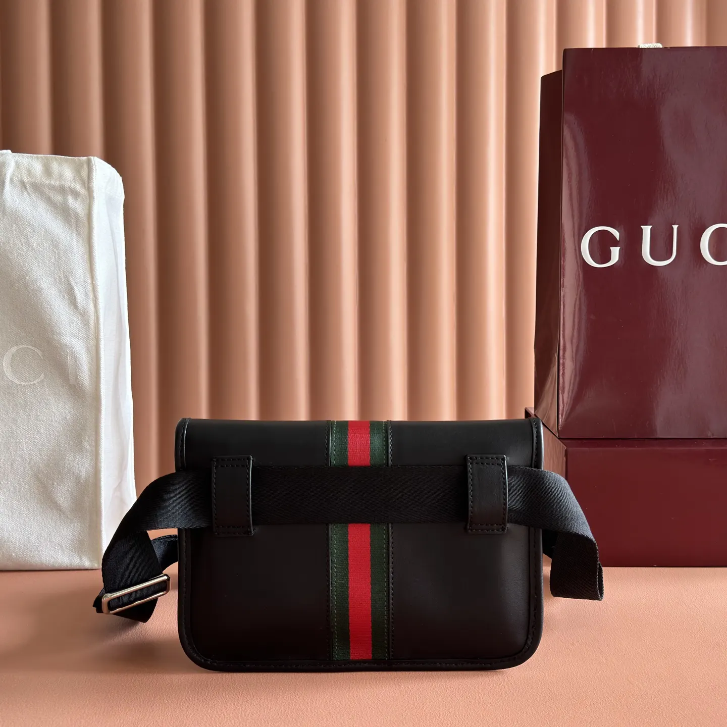 Gucci 黑色 銀色 帆布 腰包 休閒腰包款