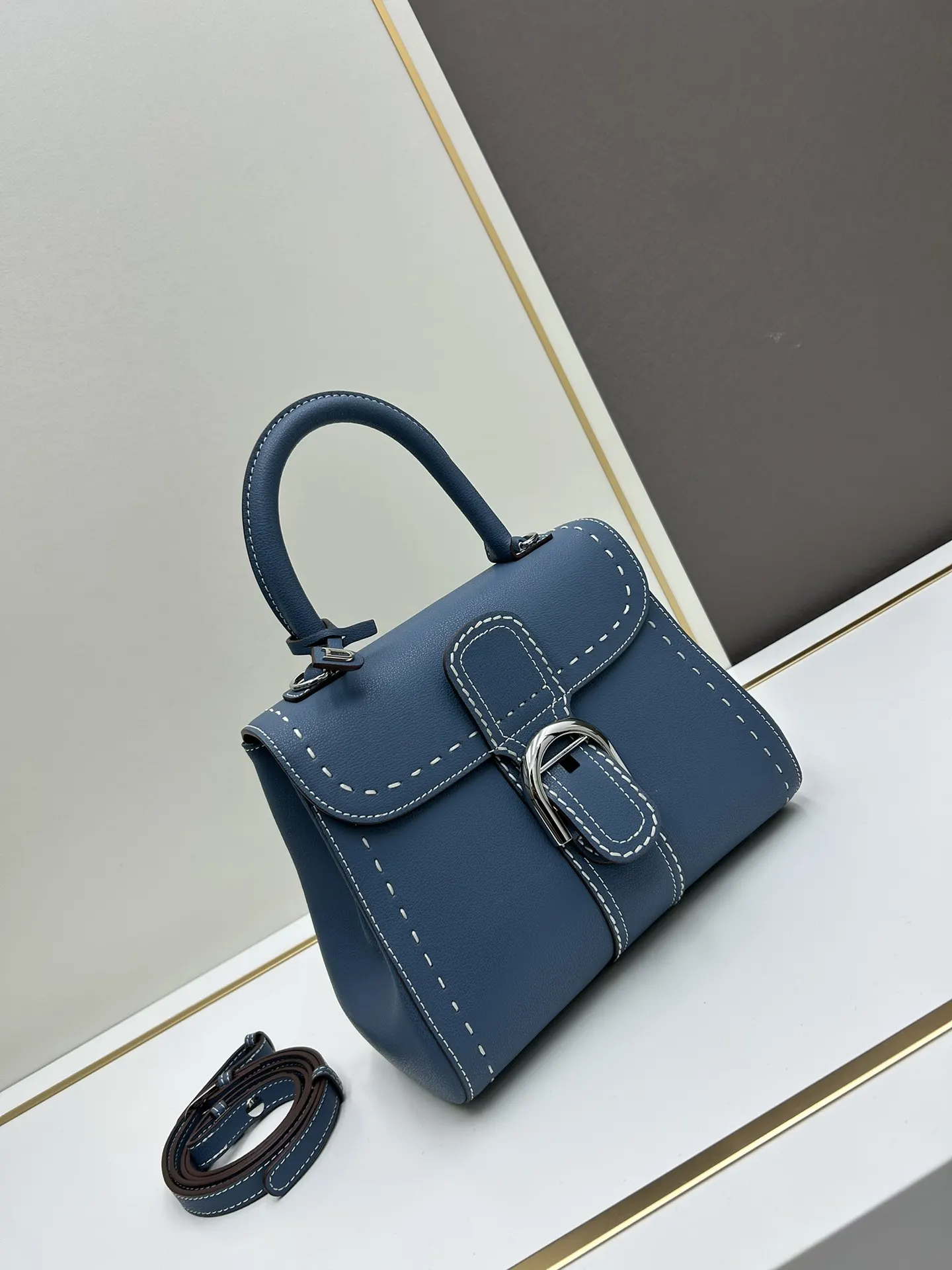 Delvaux 焦糖色 小牛皮 手提包 通勤手提款