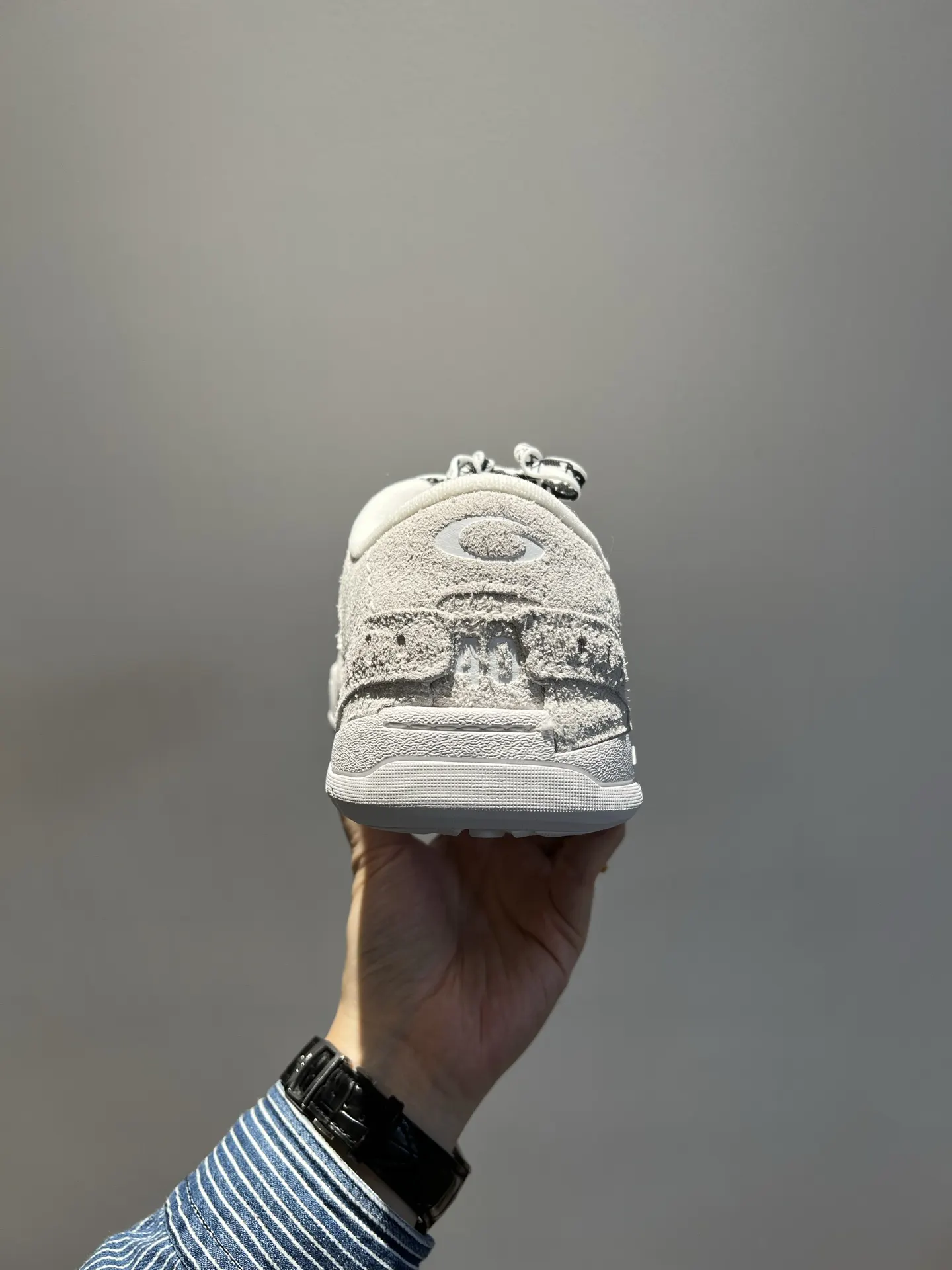 Balenciaga 单肩包 日常搭配