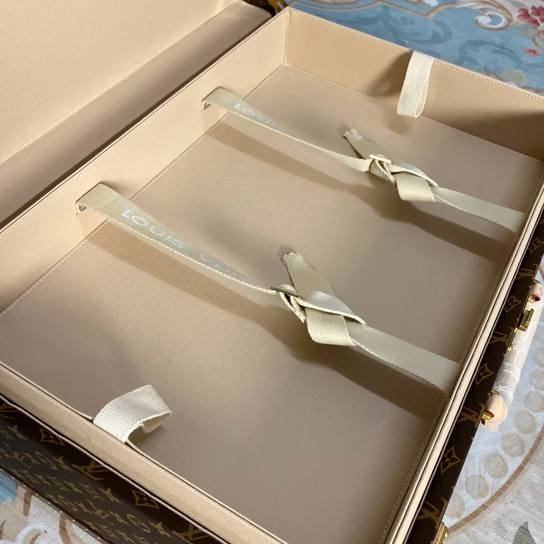 LV 金色 帆布 硬箱 纯铜五金 ALZER 硬箱 著名的Alz 行李箱 旅行拉杆款 轻便出行款