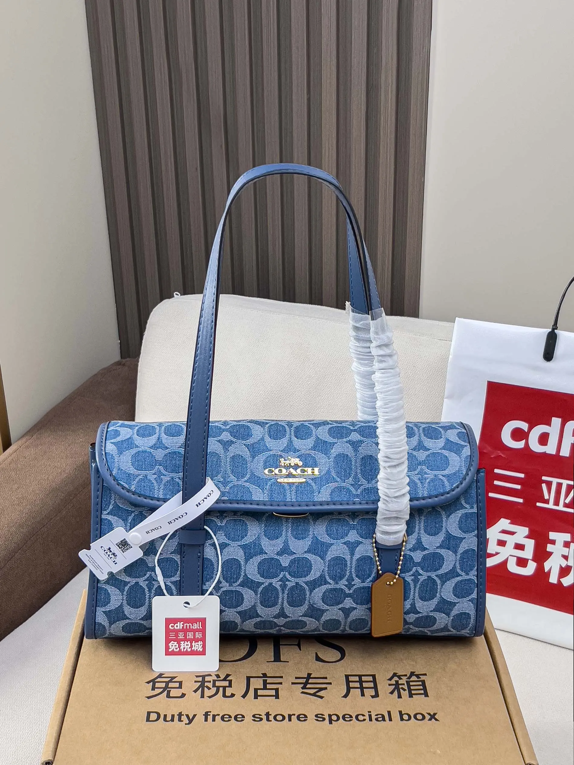 Coach 黑色 图片 黑武士Bridget手提腋下包 复古腋下背款