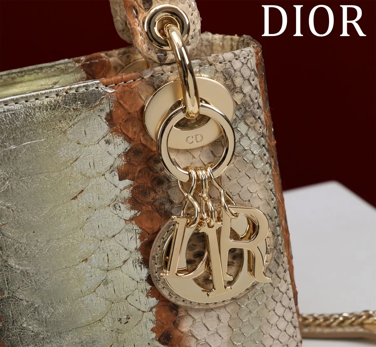 Dior Lady Dior 迷你 金色 手提包