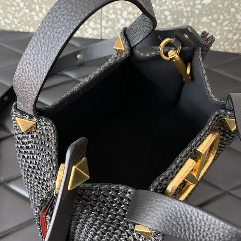 Valentino 棕色 皮革 托特包 大容量托特款