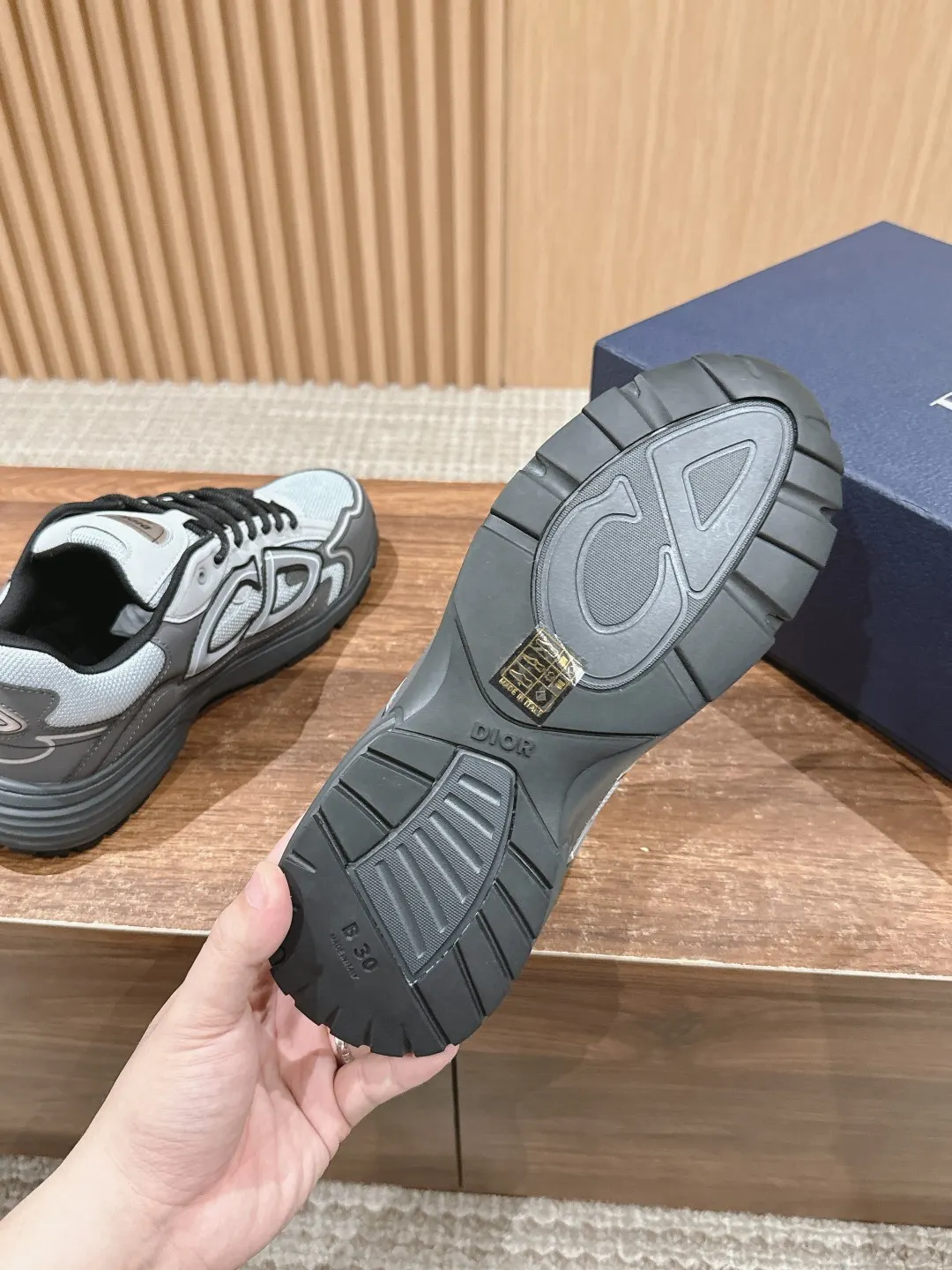New Balance B30 運動鞋 休閒百搭款(數字9) New Balance B30 運動鞋 休閒百搭款(數字9)