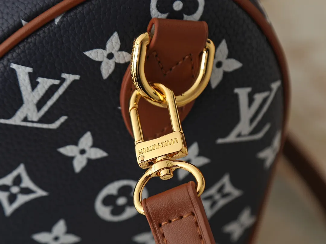 Organizer Pouch Travel Leather