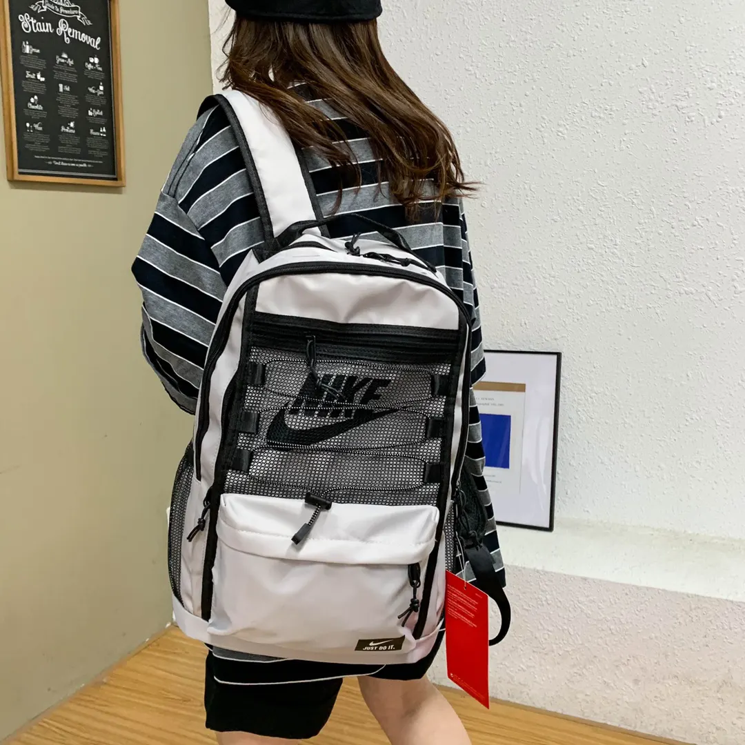 NIKE耐克 男女初高中大学生书包街头潮流休閒 旅行袋 大容量旅行款
