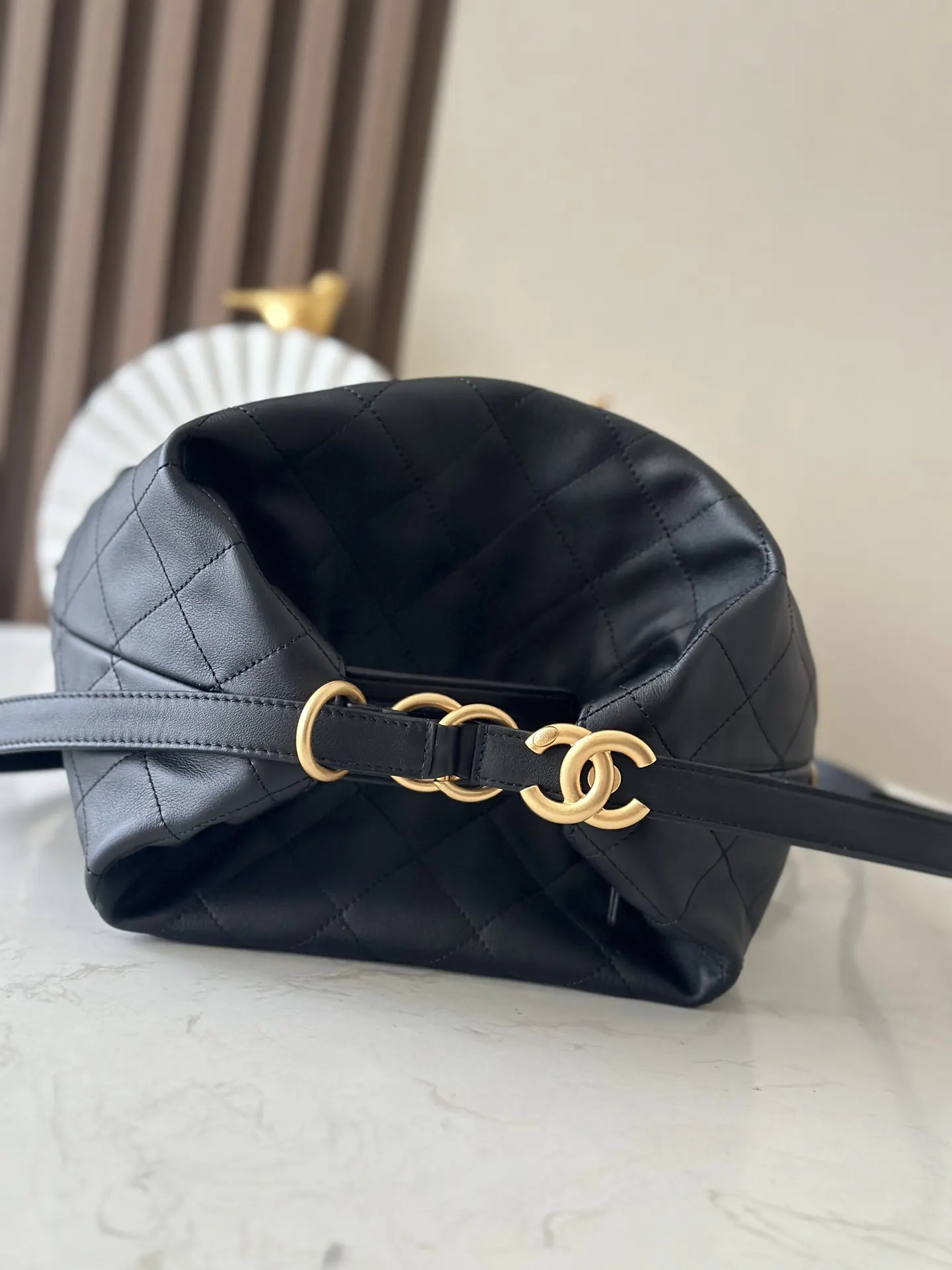 Chanel 黑色菱格Hobo腋下包 简约通勤
