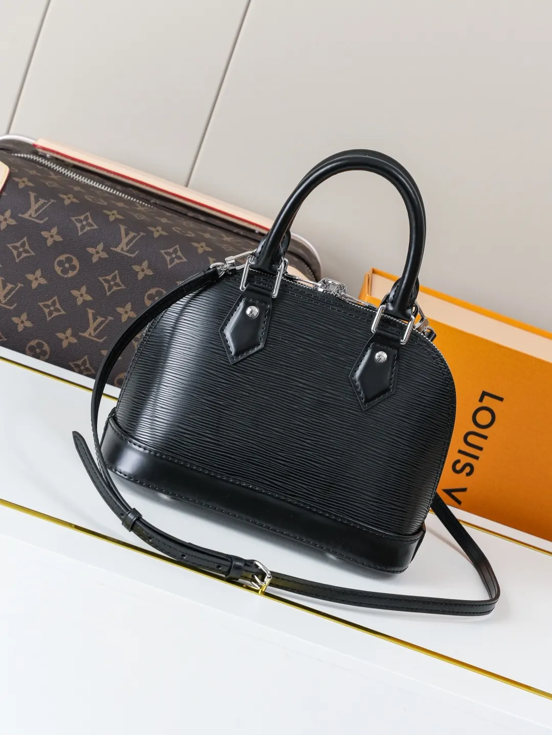 LV Alma Shell Bag Image 3 LV Alma Shell Bag Image 3