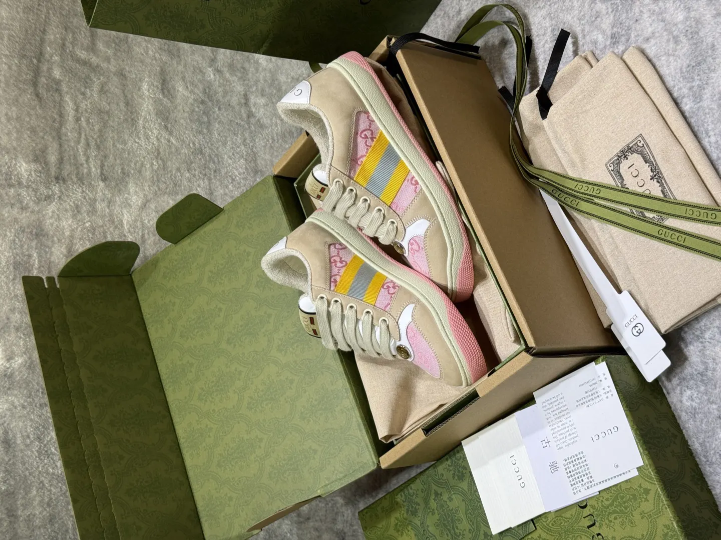 Gucci Logo休闲运动鞋