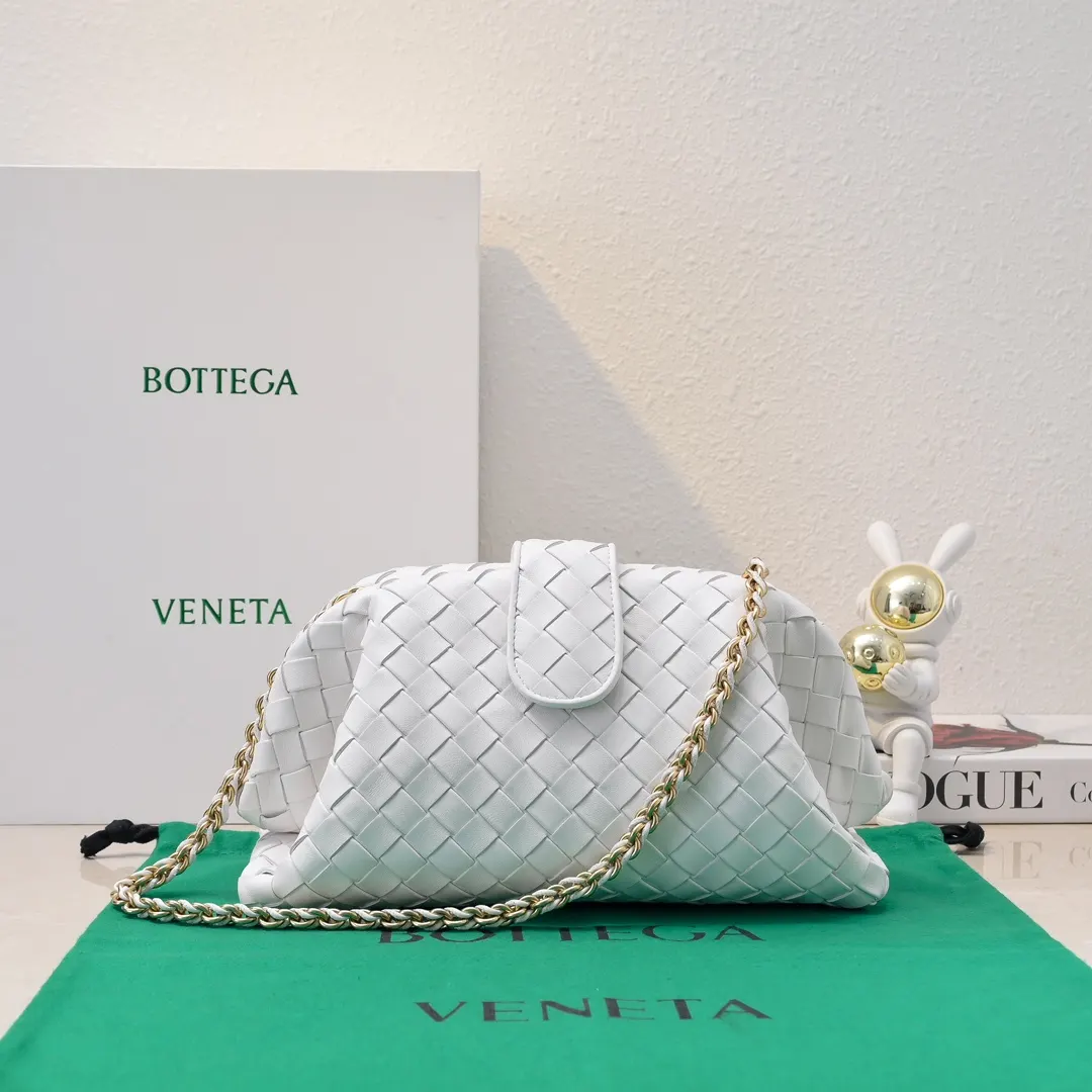 Bottega Veneta 羊皮 鏈條包 精致鏈條款