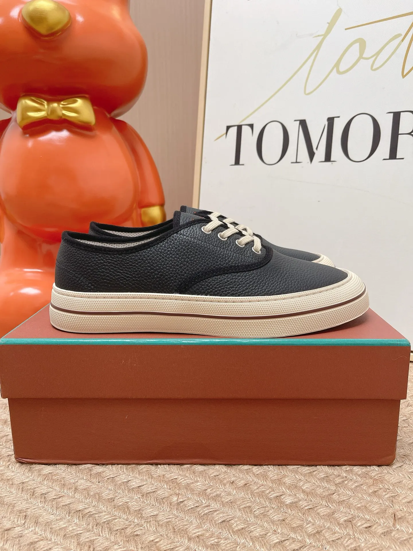 Loro Piana Sneakers Casual Versatile Image 3 Loro Piana Sneakers Casual Versatile Image 3