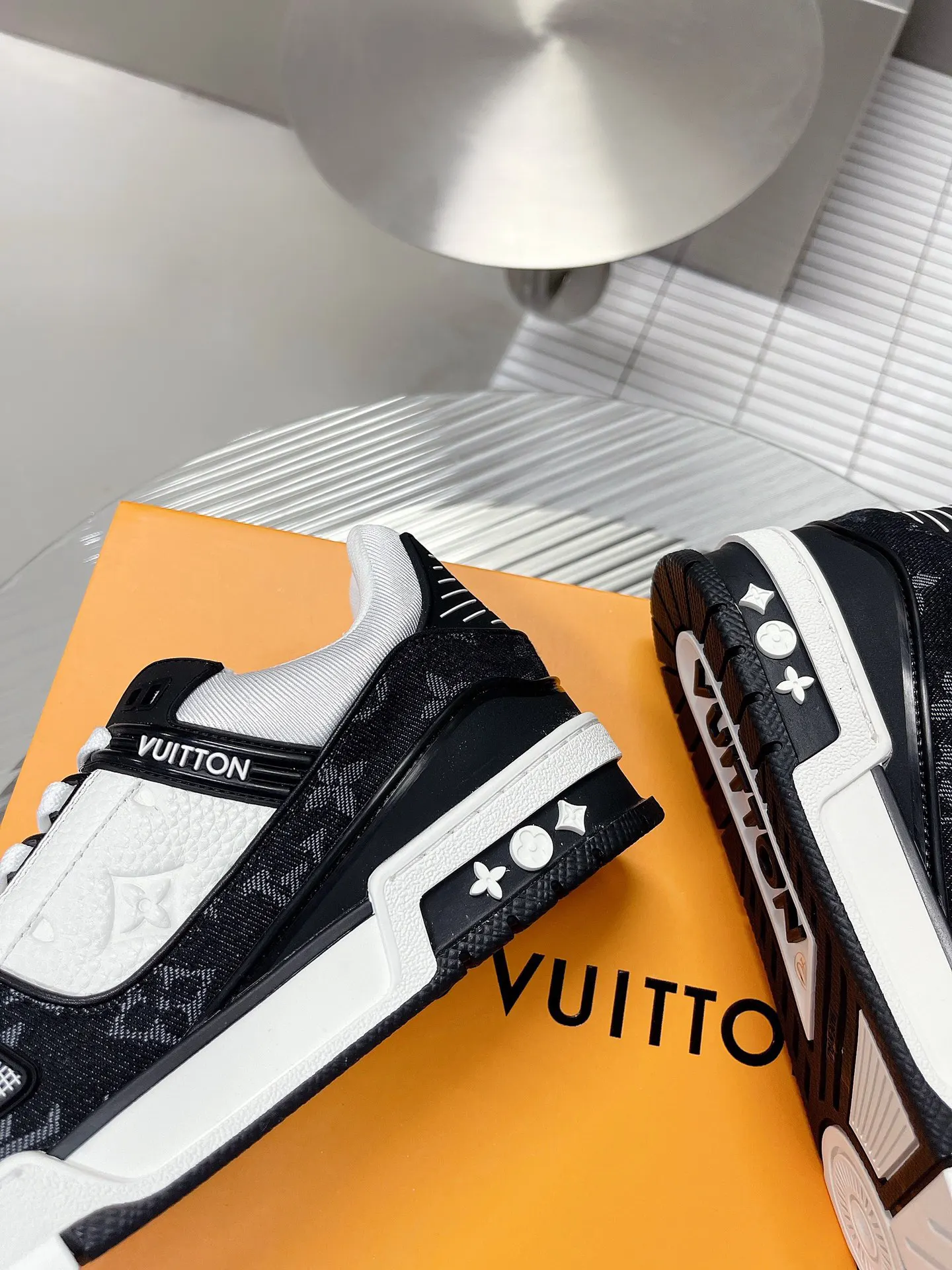 LV sports shoes Image 8 LV sports shoes Image 8