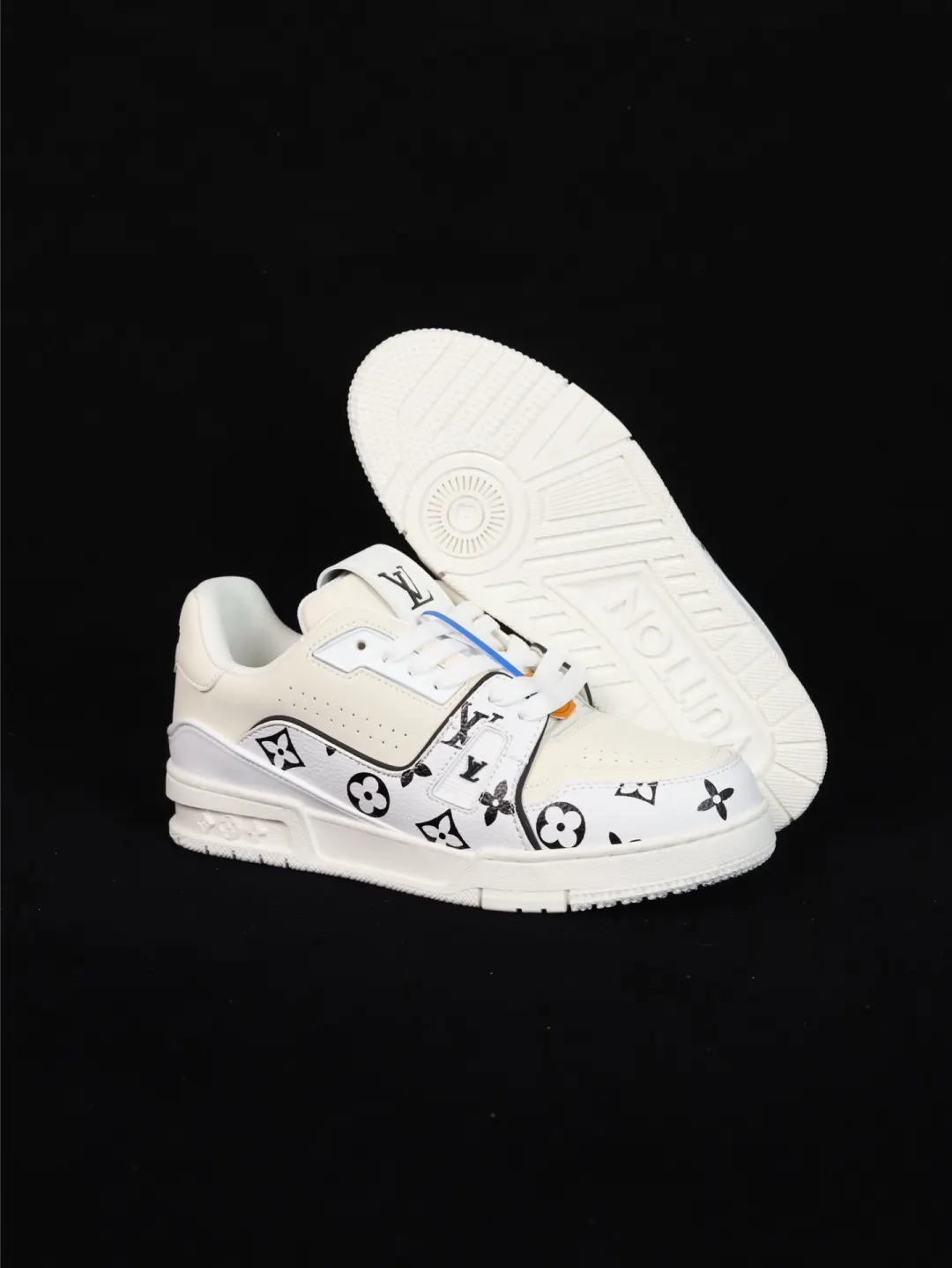 Louis Vuitton 运动鞋