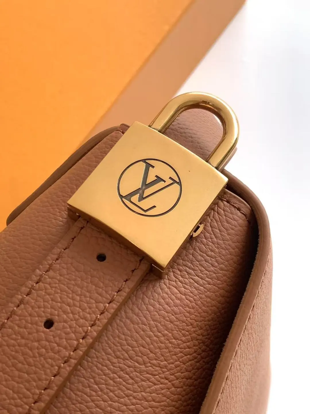 Brown Organizer Pouch Travel Leather