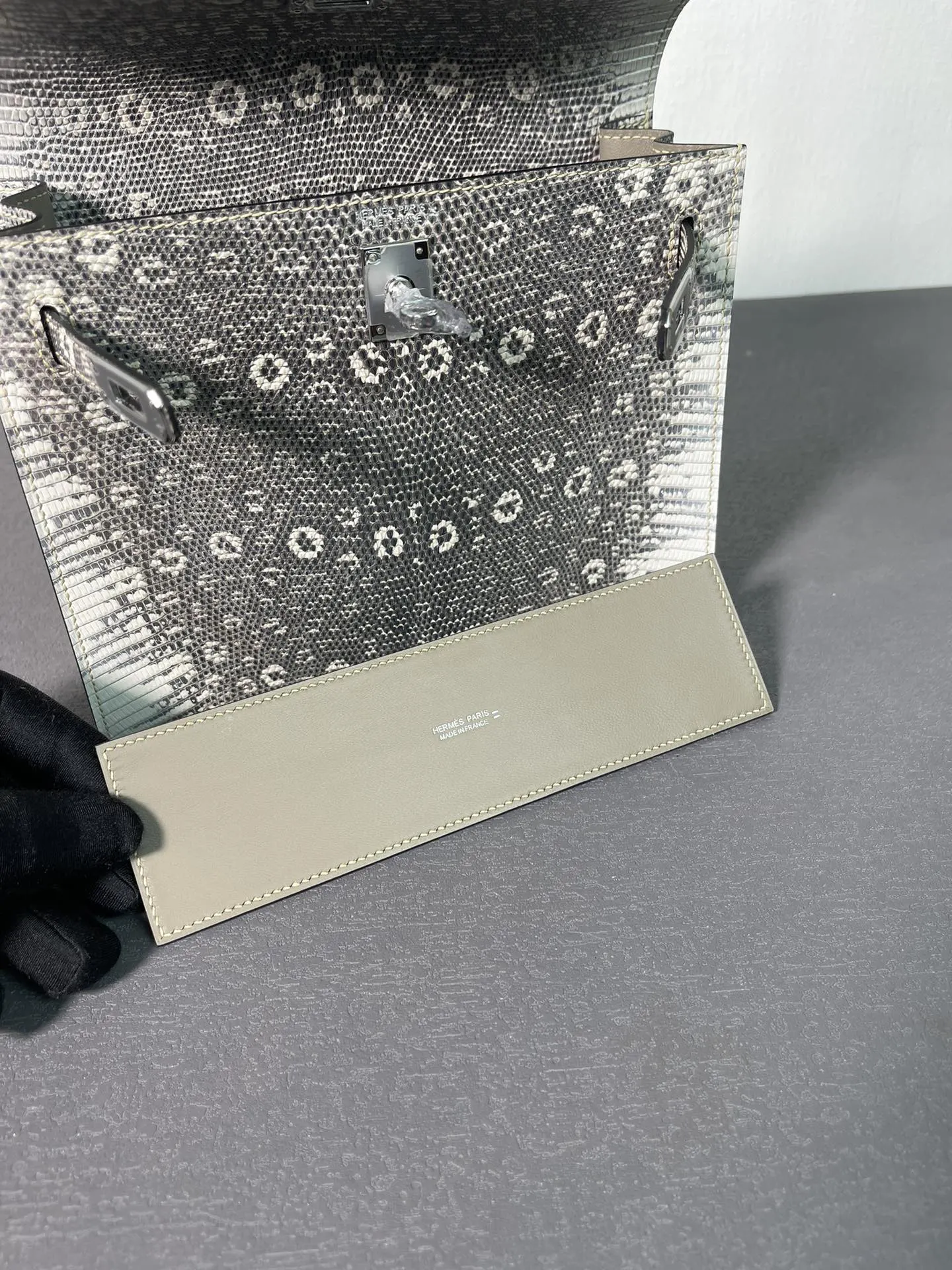Kelly dance 蜥蜴皮喜马拉雅 进口蜥蜴皮 手提包 通勤手提款