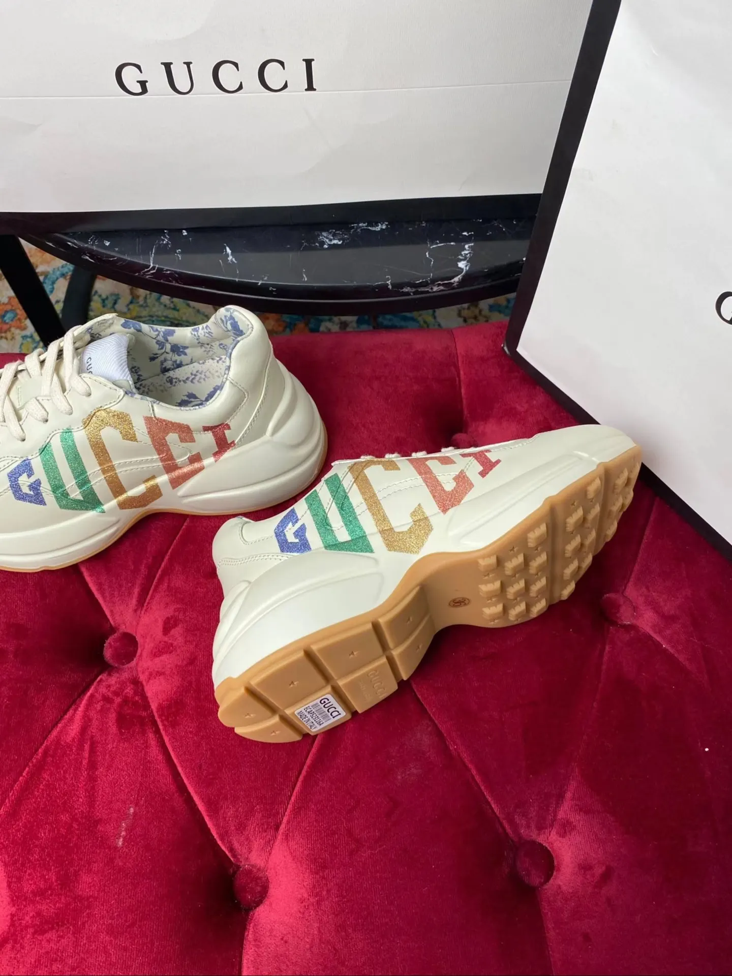 Gucci Logo休闲运动鞋