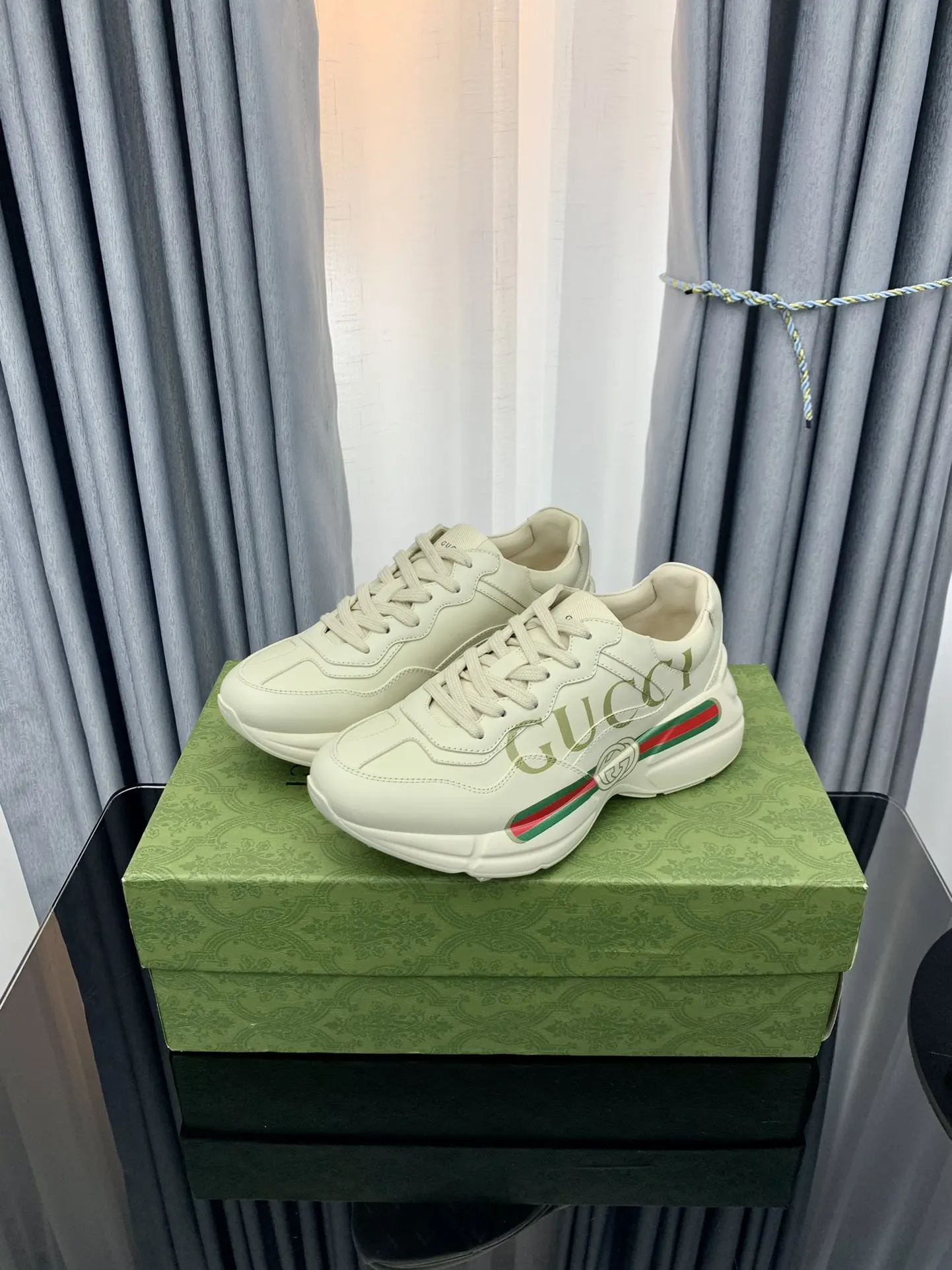Gucci Logo休闲运动鞋