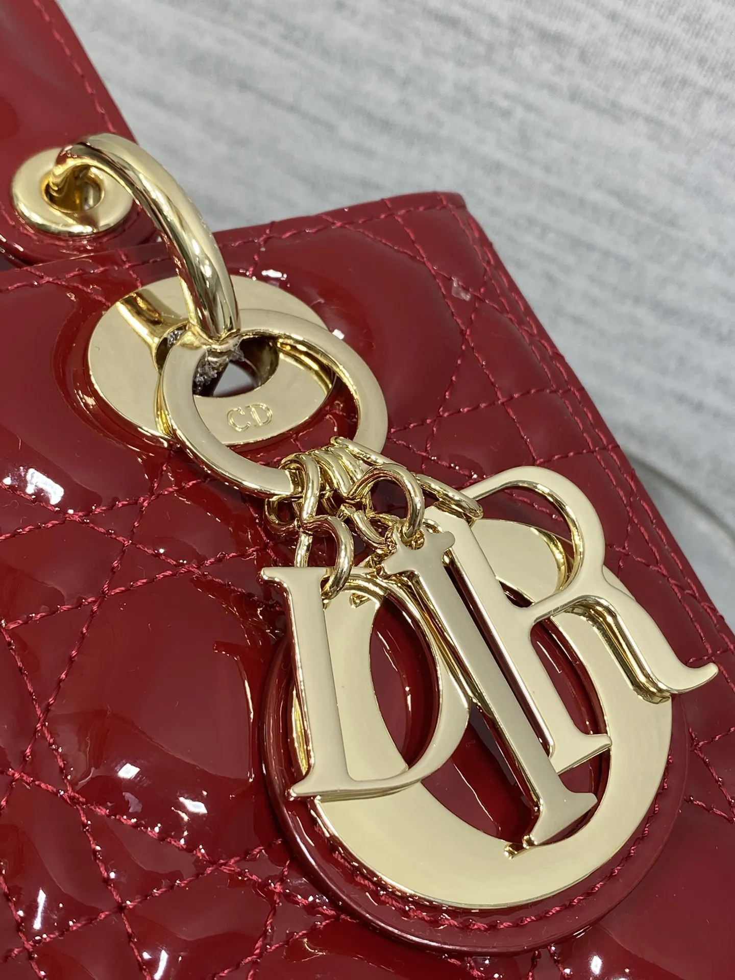 Dior Lady Dior Lady 酒紅色手提斜挎包 鳄纹
