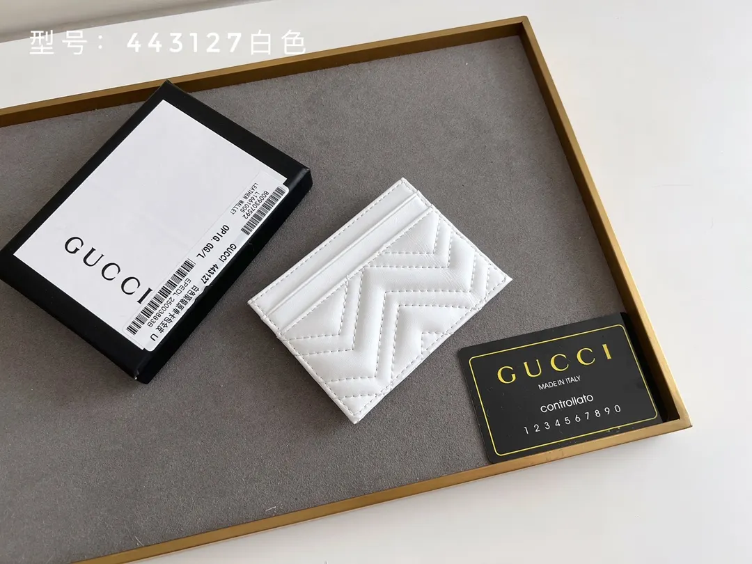 Gucci Marmont 绗缝皮革钱包 日常收纳