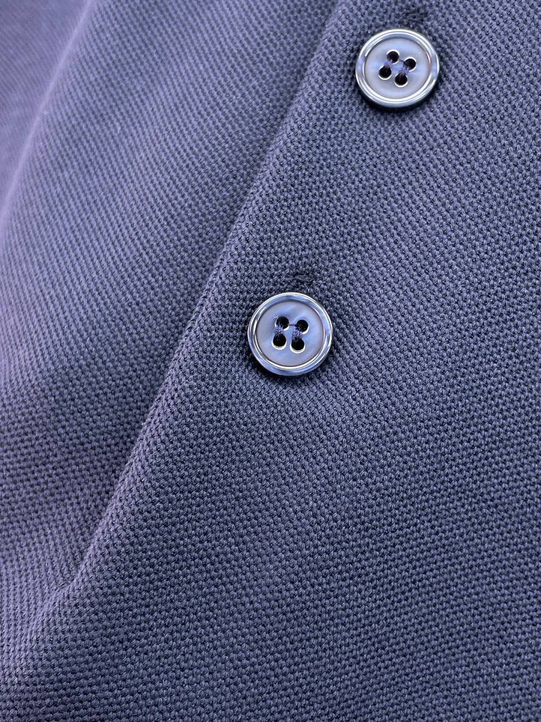 Burberry 刺繡 純棉 Polo衫 休閒百搭款(數字6) Burberry 刺繡 純棉 Polo衫 休閒百搭款(數字6)