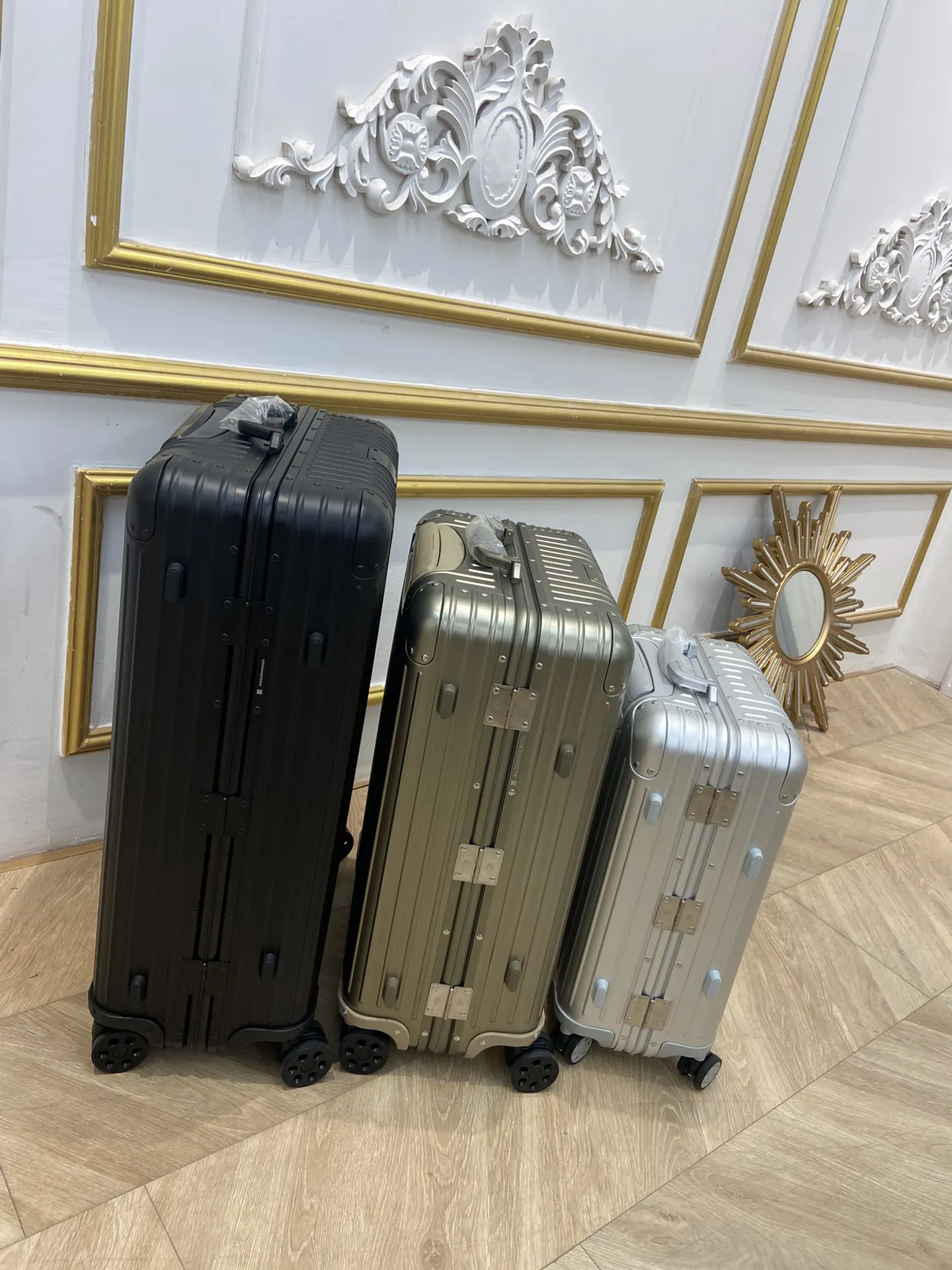黑色 银色 精品 Original 系列 高端阳极 行李箱 旅行拉杆款 轻便出行款
