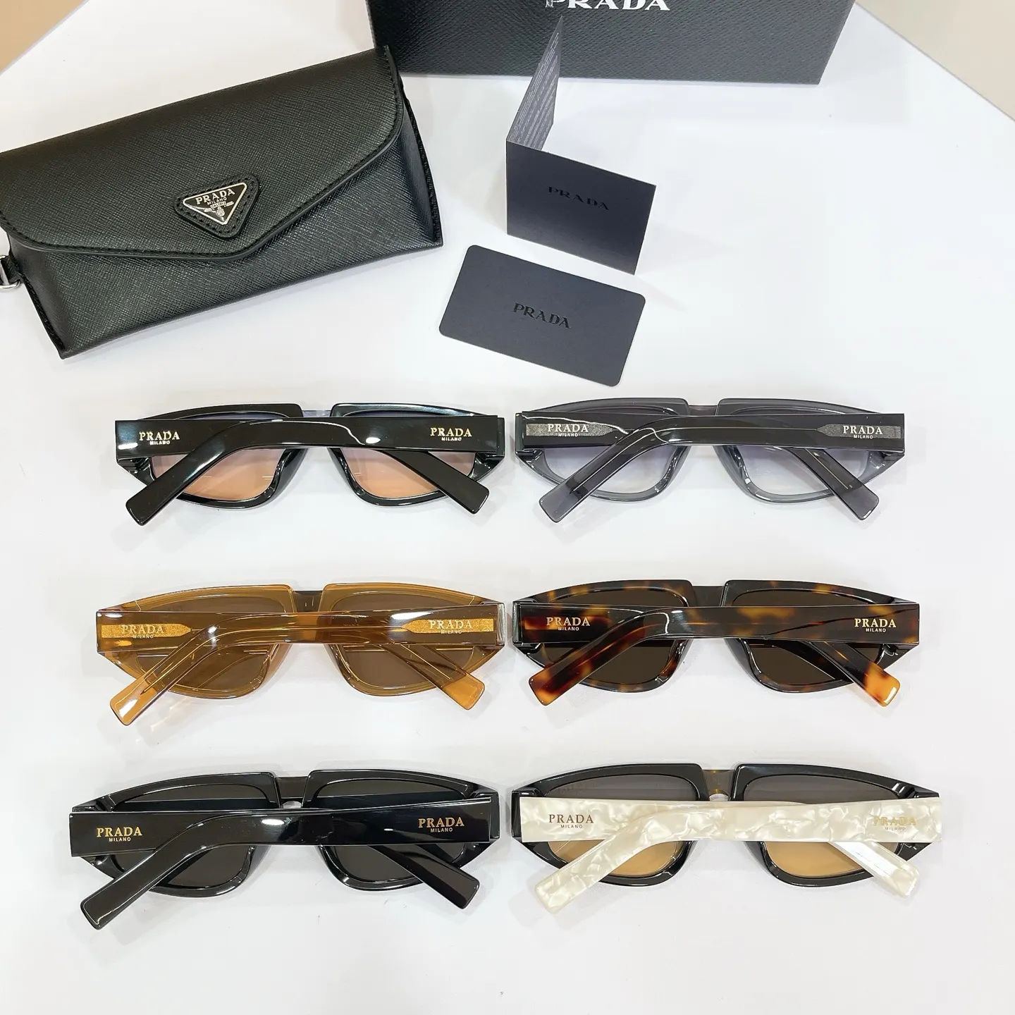 Prada PR 2149S 太阳镜