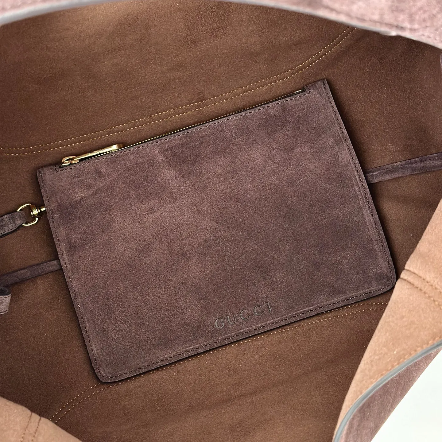 Gucci 手提包 通勤手提款(數字9) Gucci 手提包 通勤手提款(數字9)