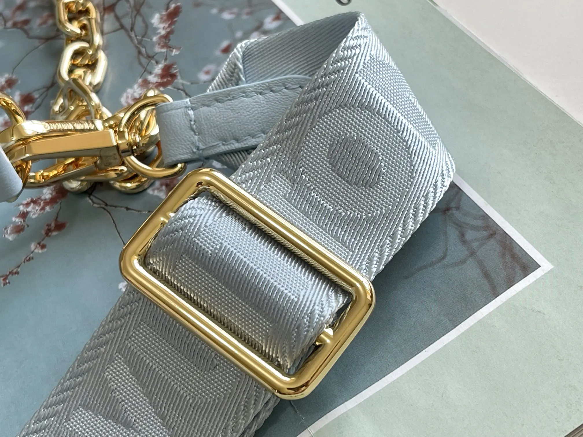 Chain Bag Leather