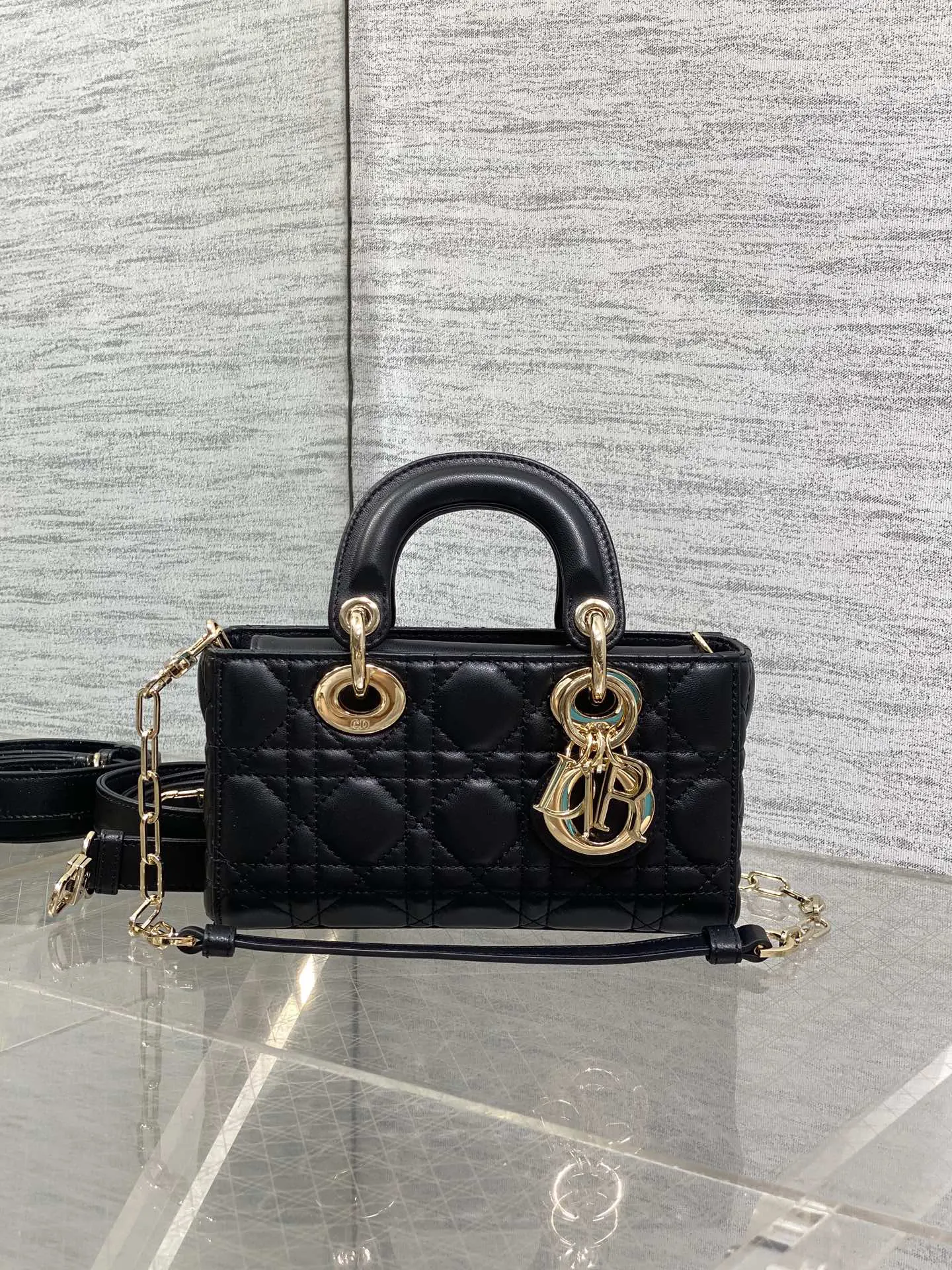 Dior D Joy 黑色羊皮手袋 手提斜挎 通勤