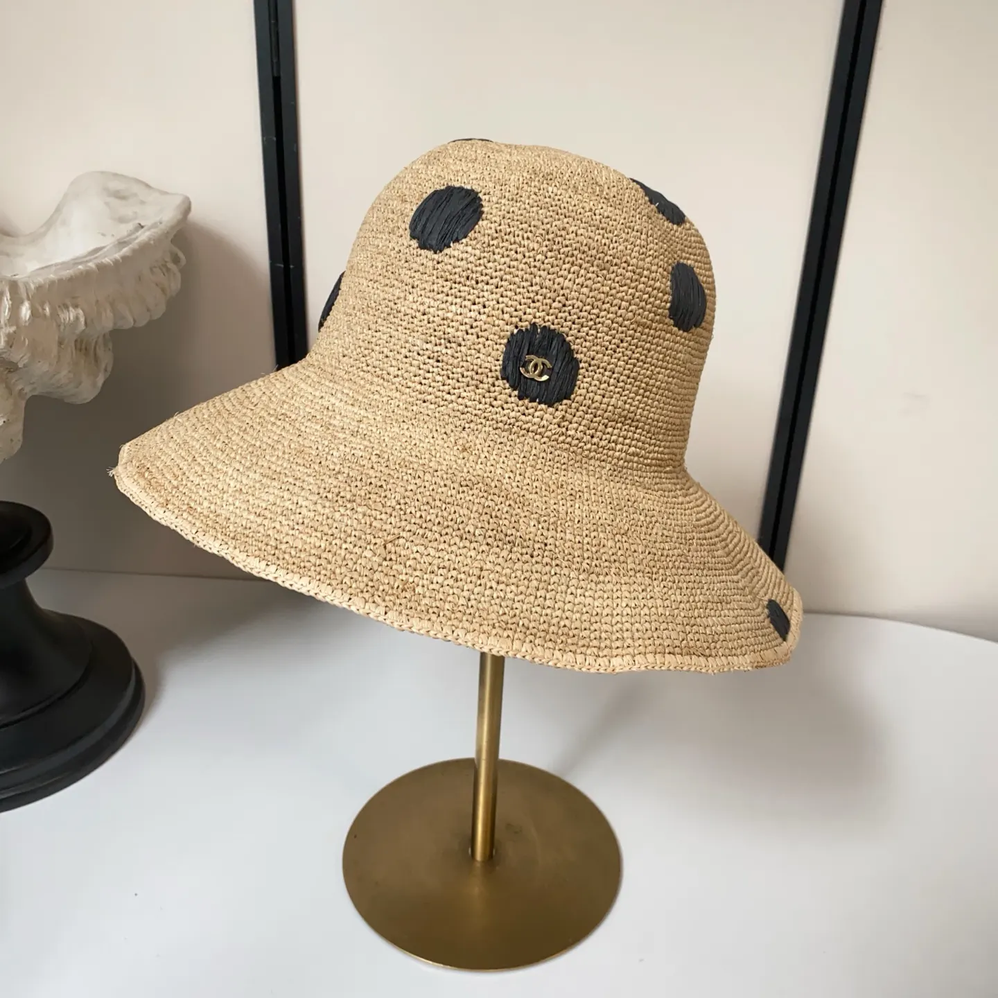 Chanel 黑色/白色 帽子