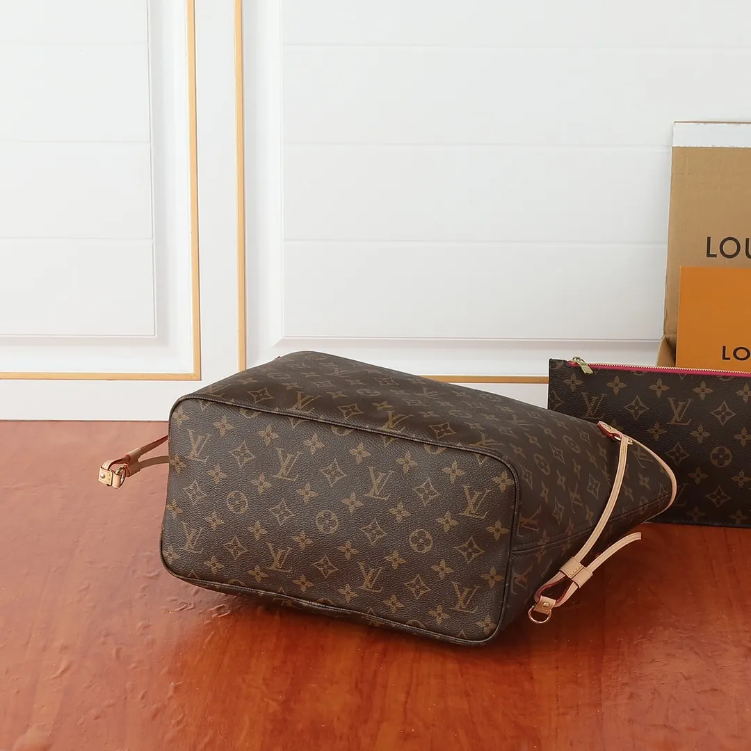 LV Neverfull 帆布 手拿包 精致手拿款
