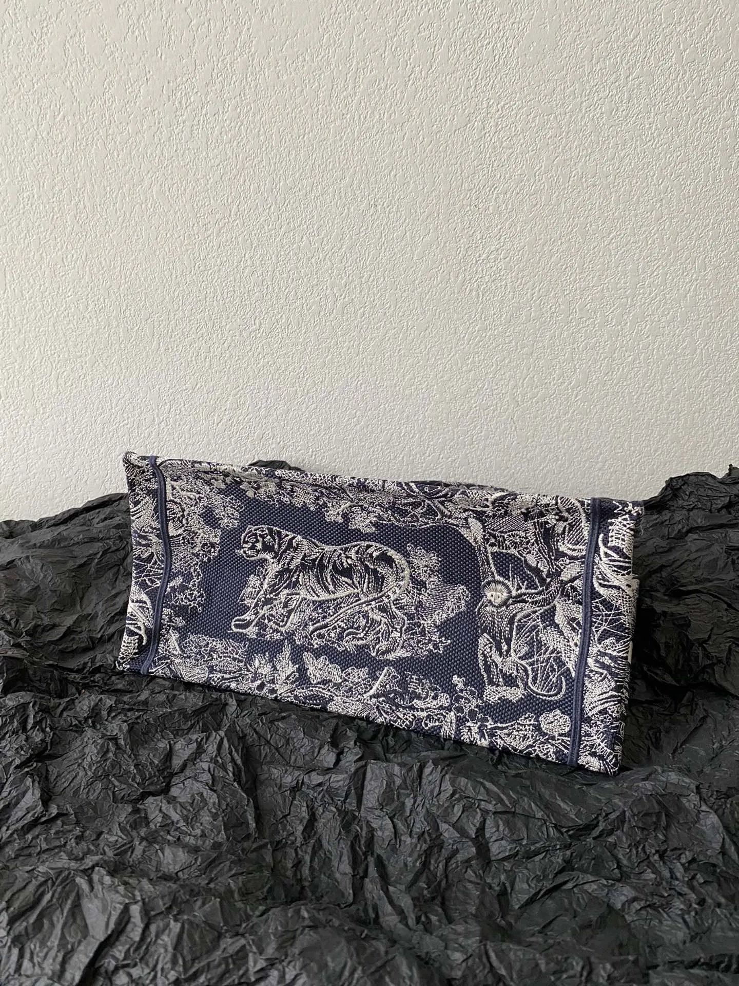 藍老虎 中号 丛林系 公文包 商務通勤款