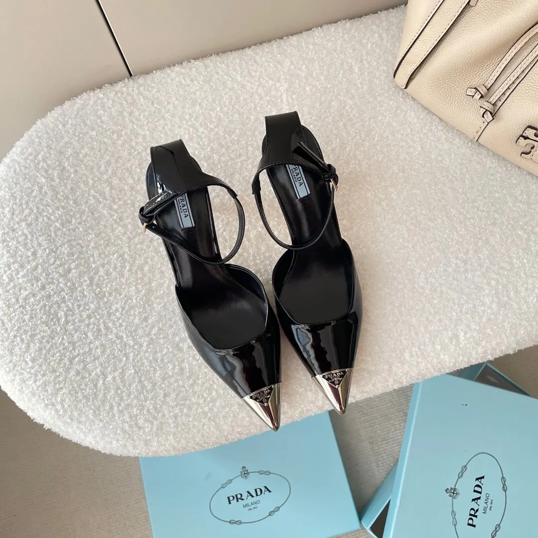 Prada 皮革 拖鞋