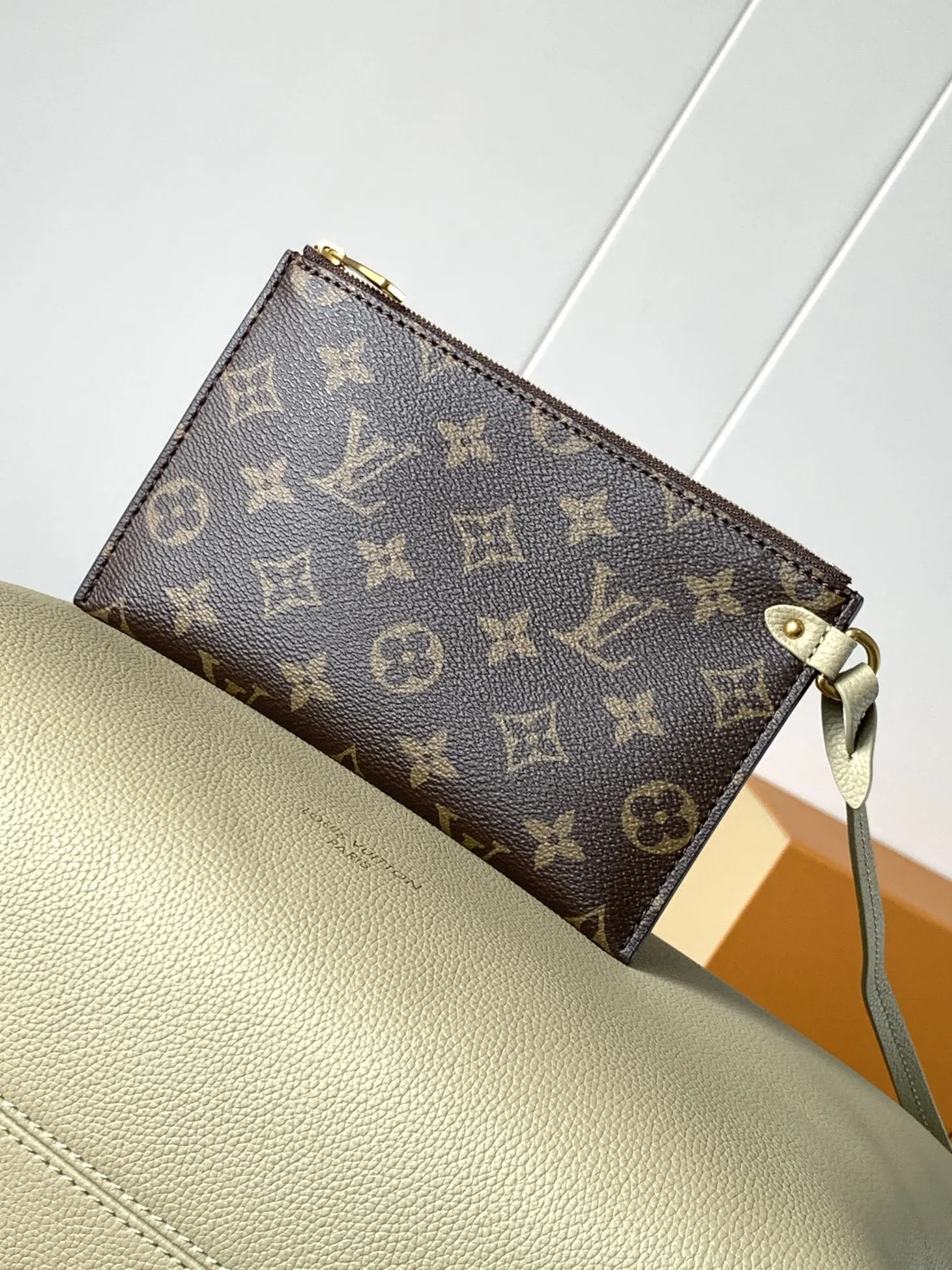 LV handbag Image 5 LV handbag Image 5