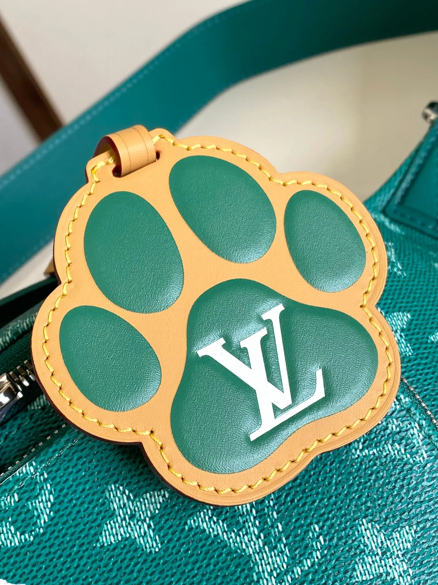 LV 帆布 前袋点缀源自 Damier 帆布的 Marque 腰包 休閒腰包款