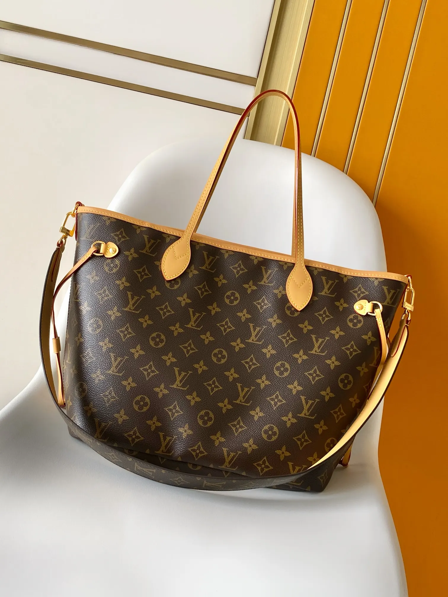 LV Neverfull 牛皮 托特包 大容量托特款