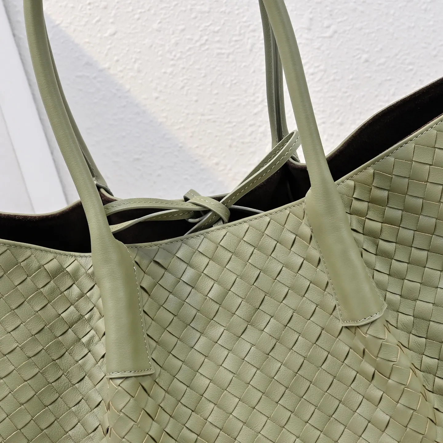 Bottega Veneta 牛皮 托特包 大容量托特款