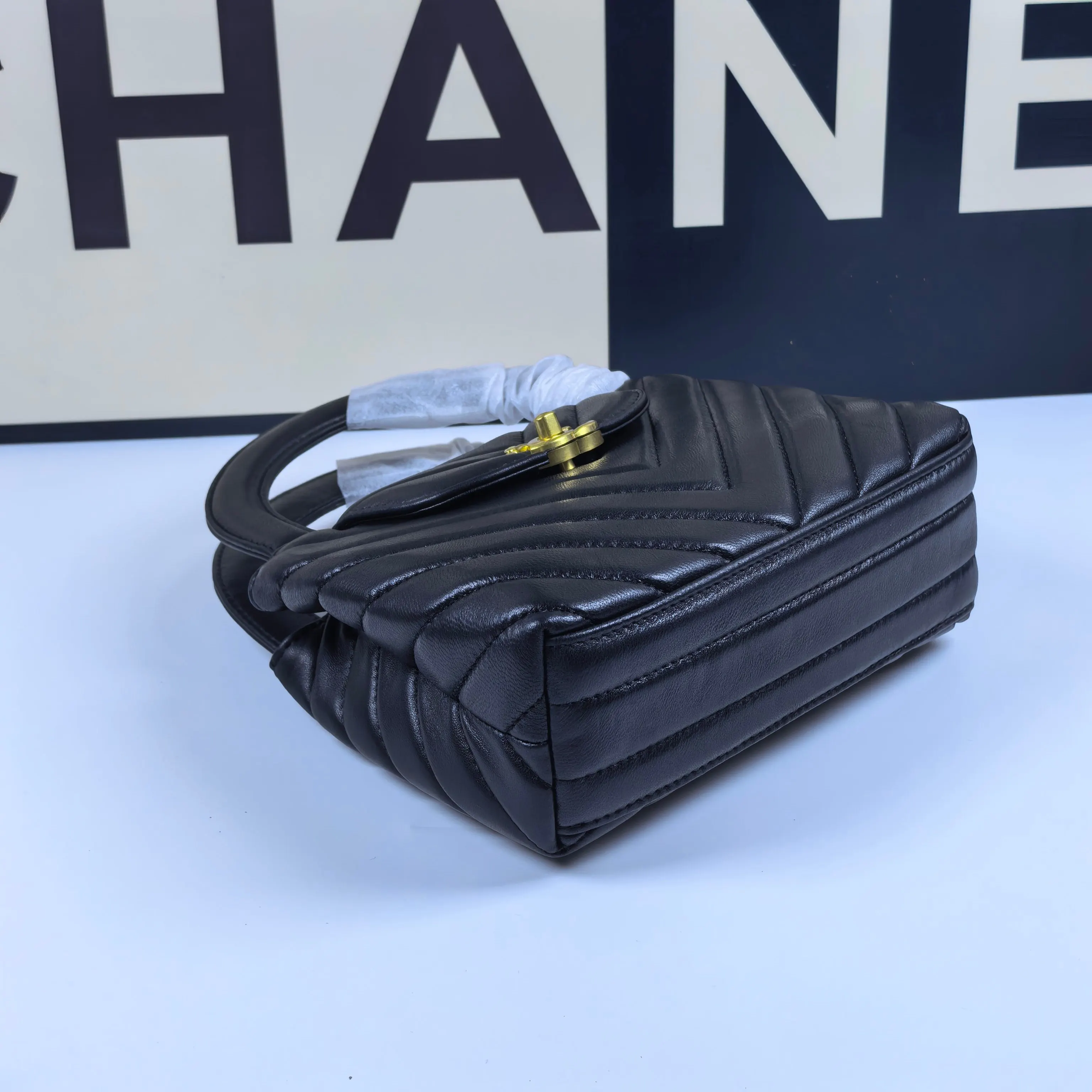 Chanel 双肩包