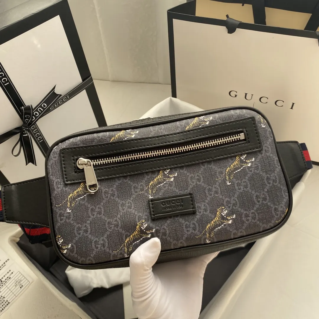 Gucci Belt Bag Casual Leather