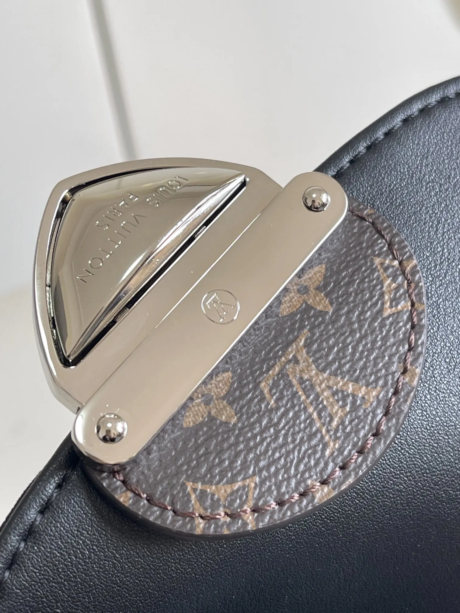 Louis Vuitton Organizer Pouch Travel Leather