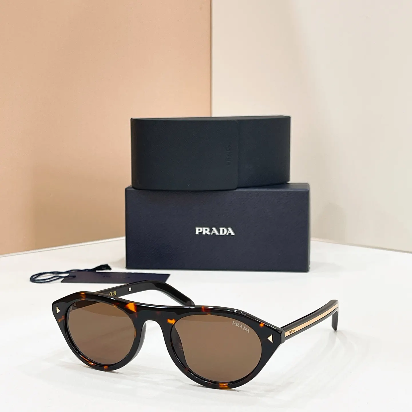 Prada SPR B15 太阳眼镜 时尚遮阳 太阳镜