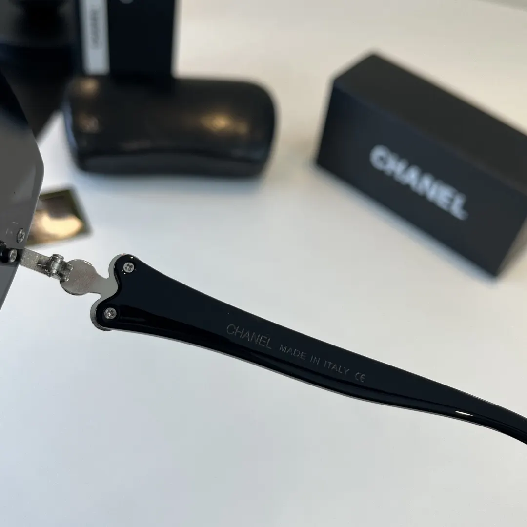 Chanel 遮阳 墨镜 時尚防晒 太陽鏡(數字11) Chanel 遮阳 墨镜 時尚防晒 太陽鏡(數字11)