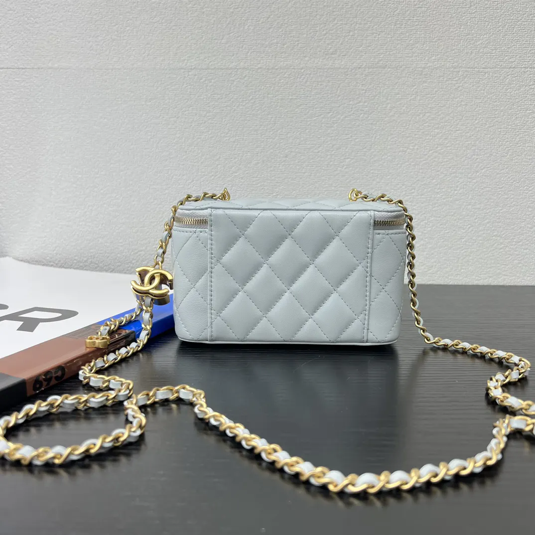 Chanel Lambskin Flap Chain Bag One Shoulder Cross Image 2 Chanel Lambskin Flap Chain Bag One Shoulder Cross Image 2