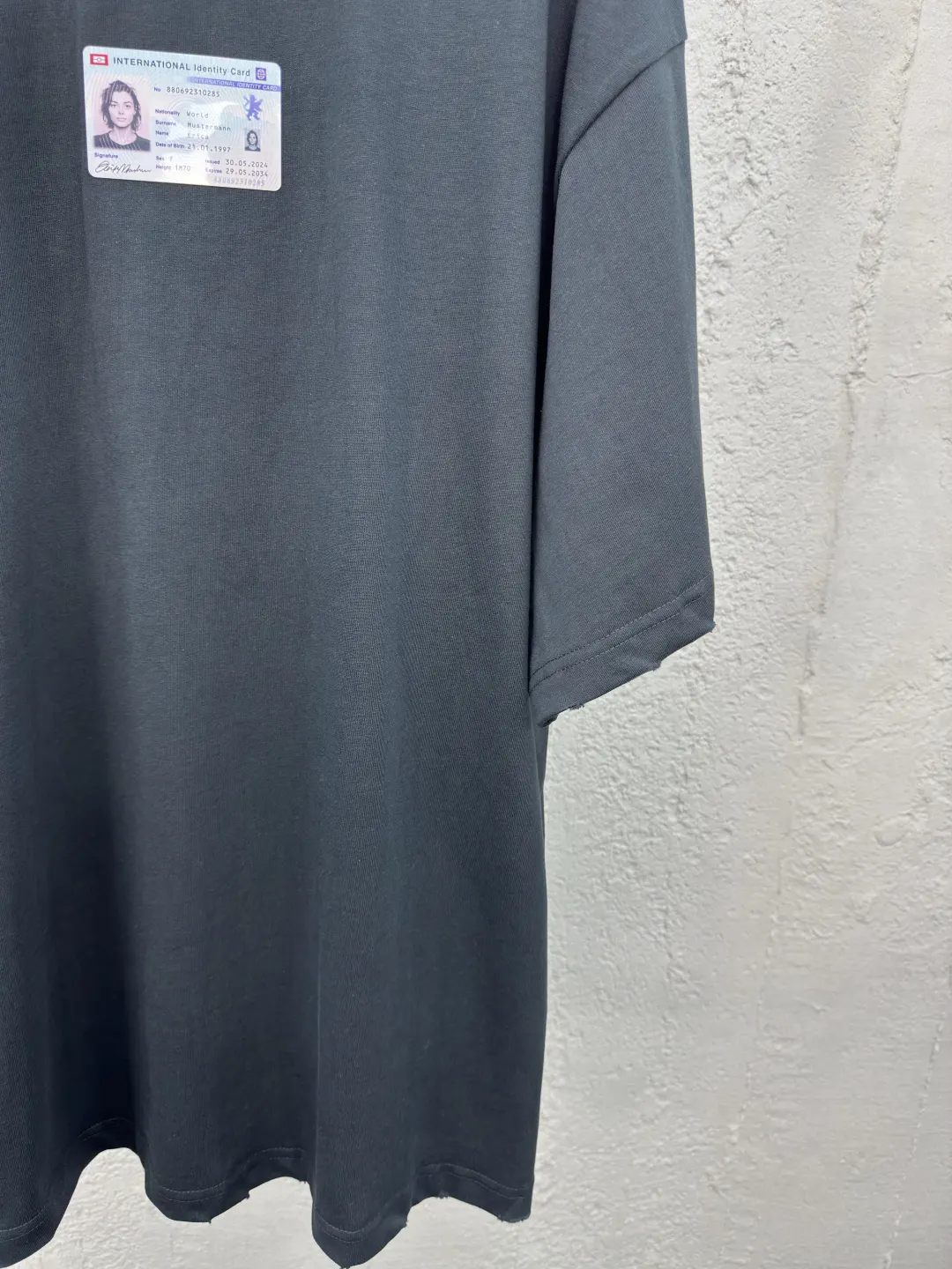 Balenciaga Black Cotton Short Sleeve T-Shirt Street