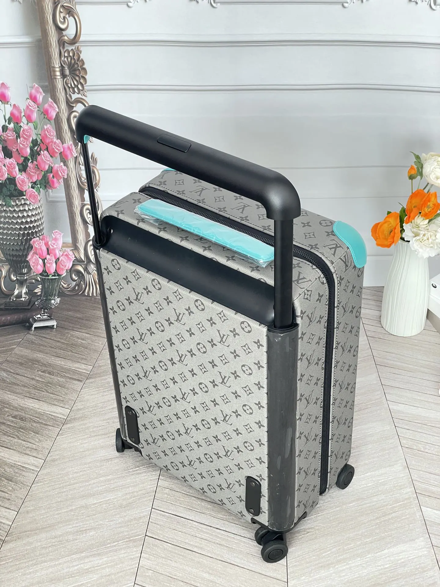 Louis Vuitton Monogram Suitcase Travel Lightweight Canvas