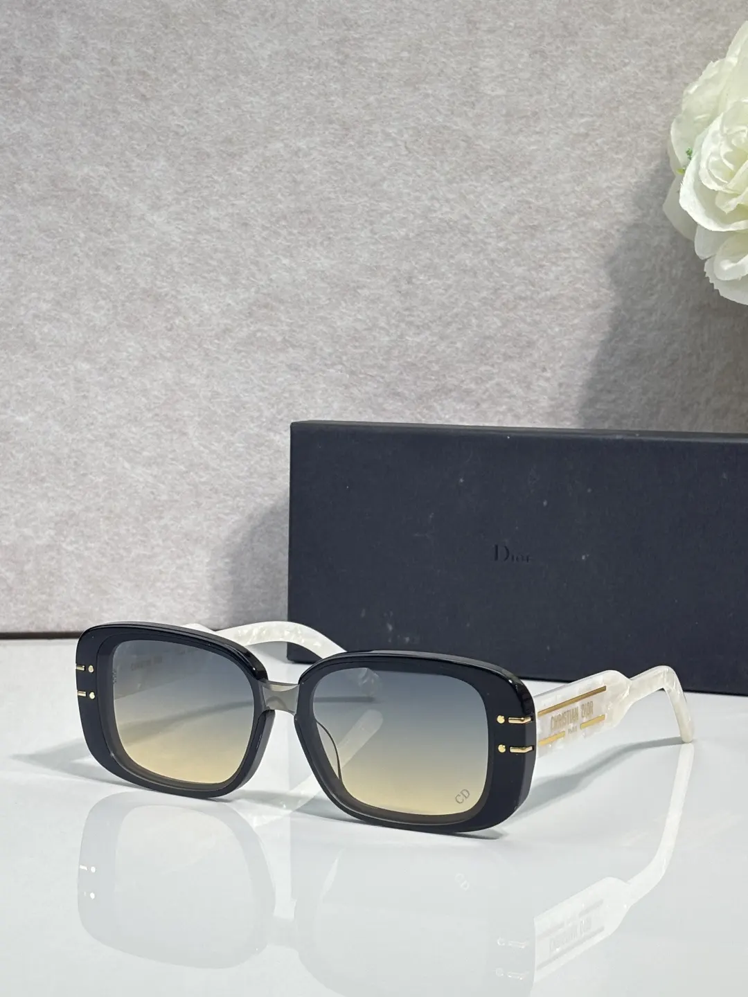 Dior 墨镜 時尚防晒款