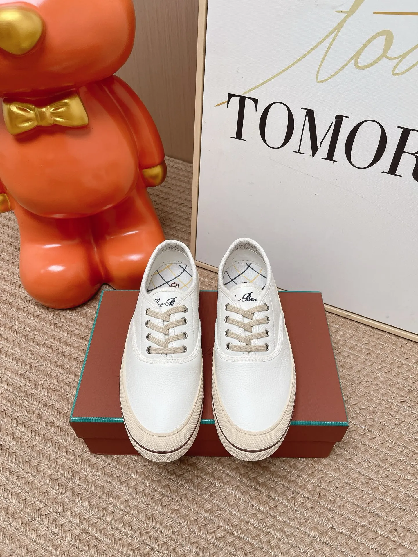 Loro Piana Sneakers Casual Versatile Image 2 Loro Piana Sneakers Casual Versatile Image 2