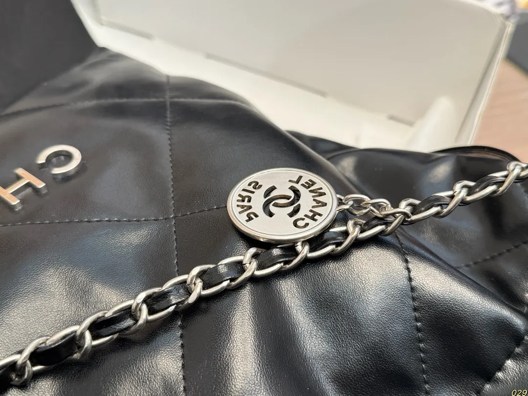 CHANEL 金币包购物袋 垃圾 斜挎包 轻便斜挎款