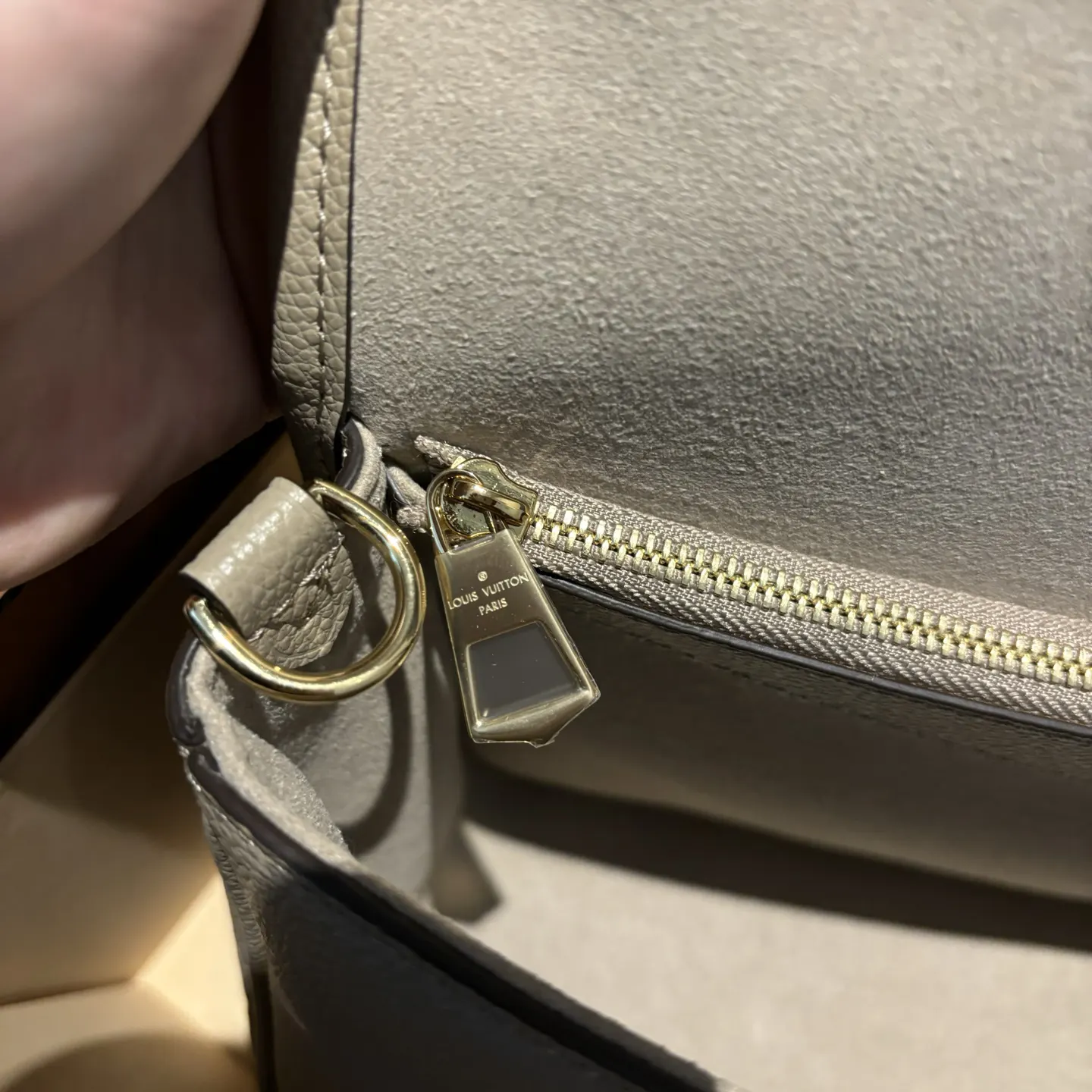 Hobo Shoulder Bag Vintage