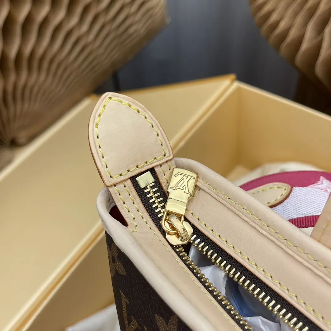Beige Clutch Bag Leather Image 9 Beige Clutch Bag Leather Image 9